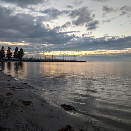Sommerhus Ved Strand Og Lystbadhavn Soby - Aero 외부 사진